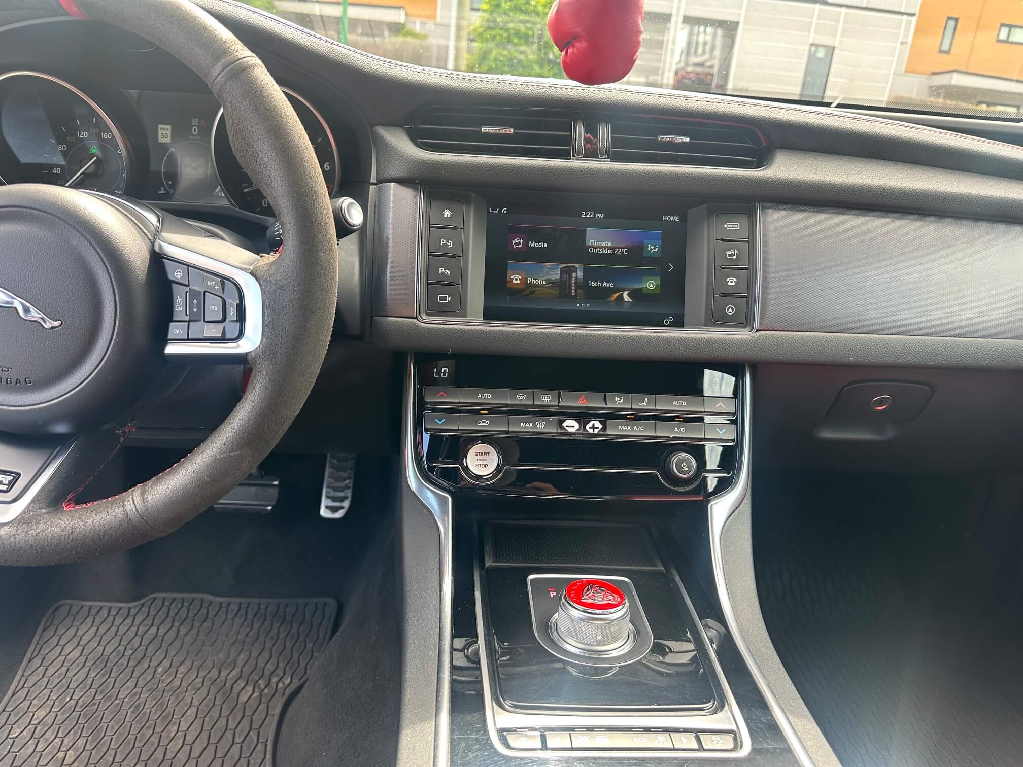2016 Jaguar xf r