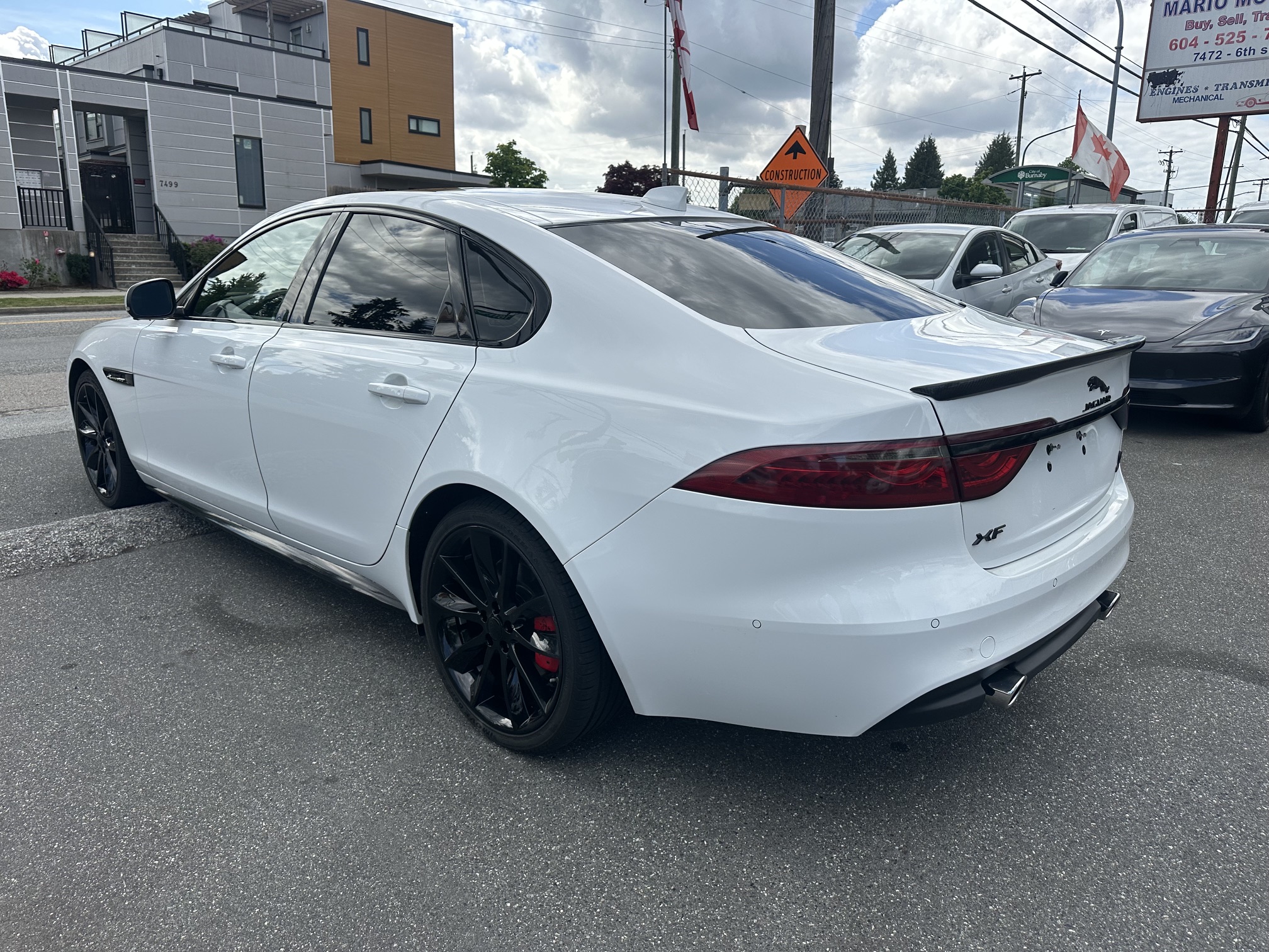 2016 Jaguar xf r