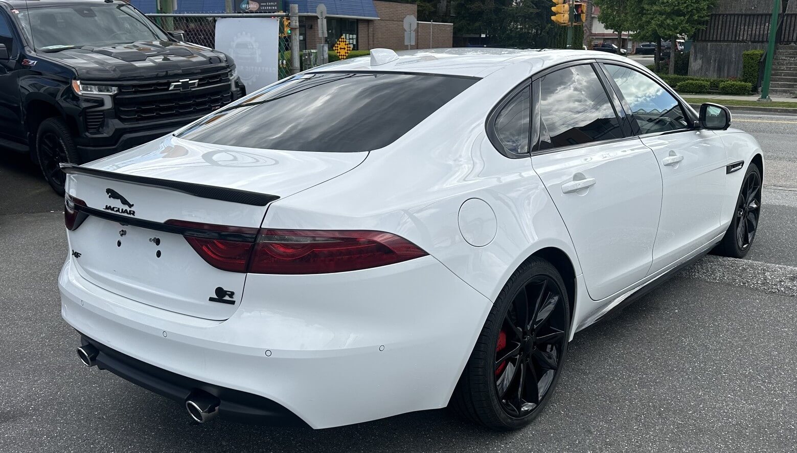 2016 Jaguar xf r