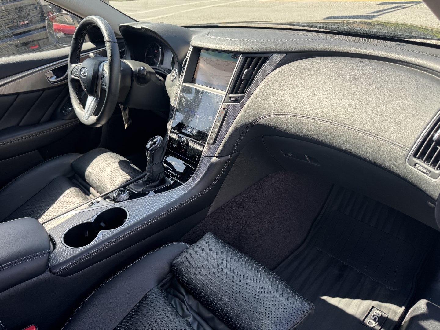 2019 Infiniti Q50 Signature edition