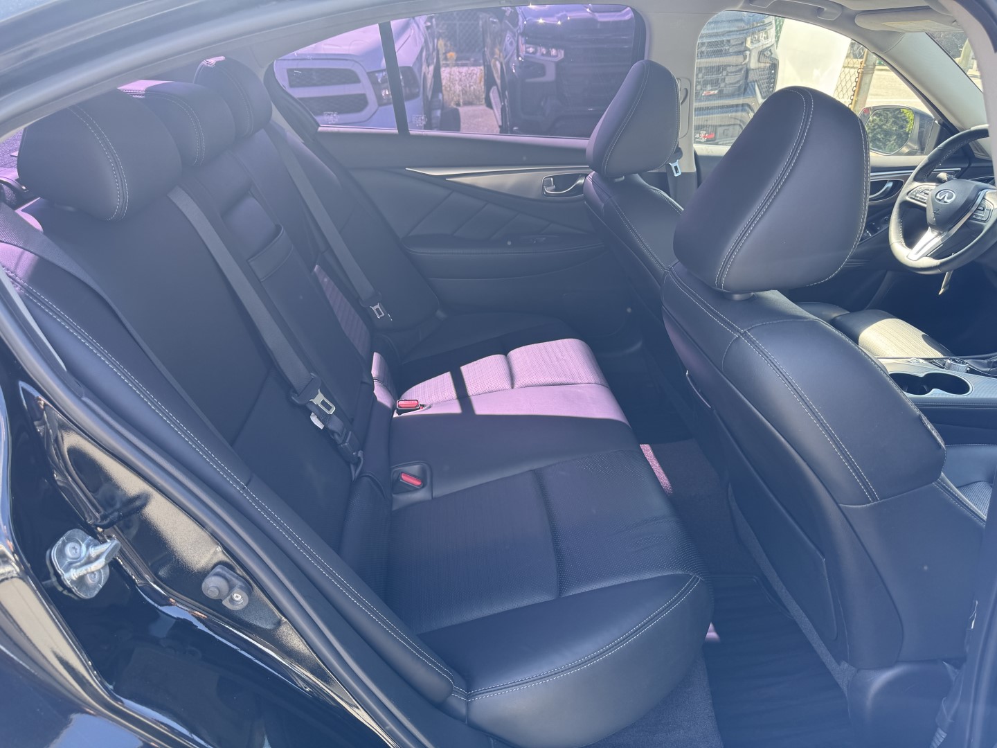 2019 Infiniti Q50 Signature edition